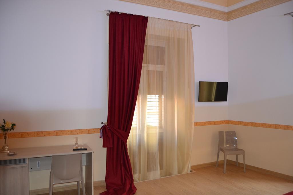 B&B The Queens Foggia Extérieur photo